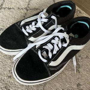 Vans comfy Cush shoes size 6